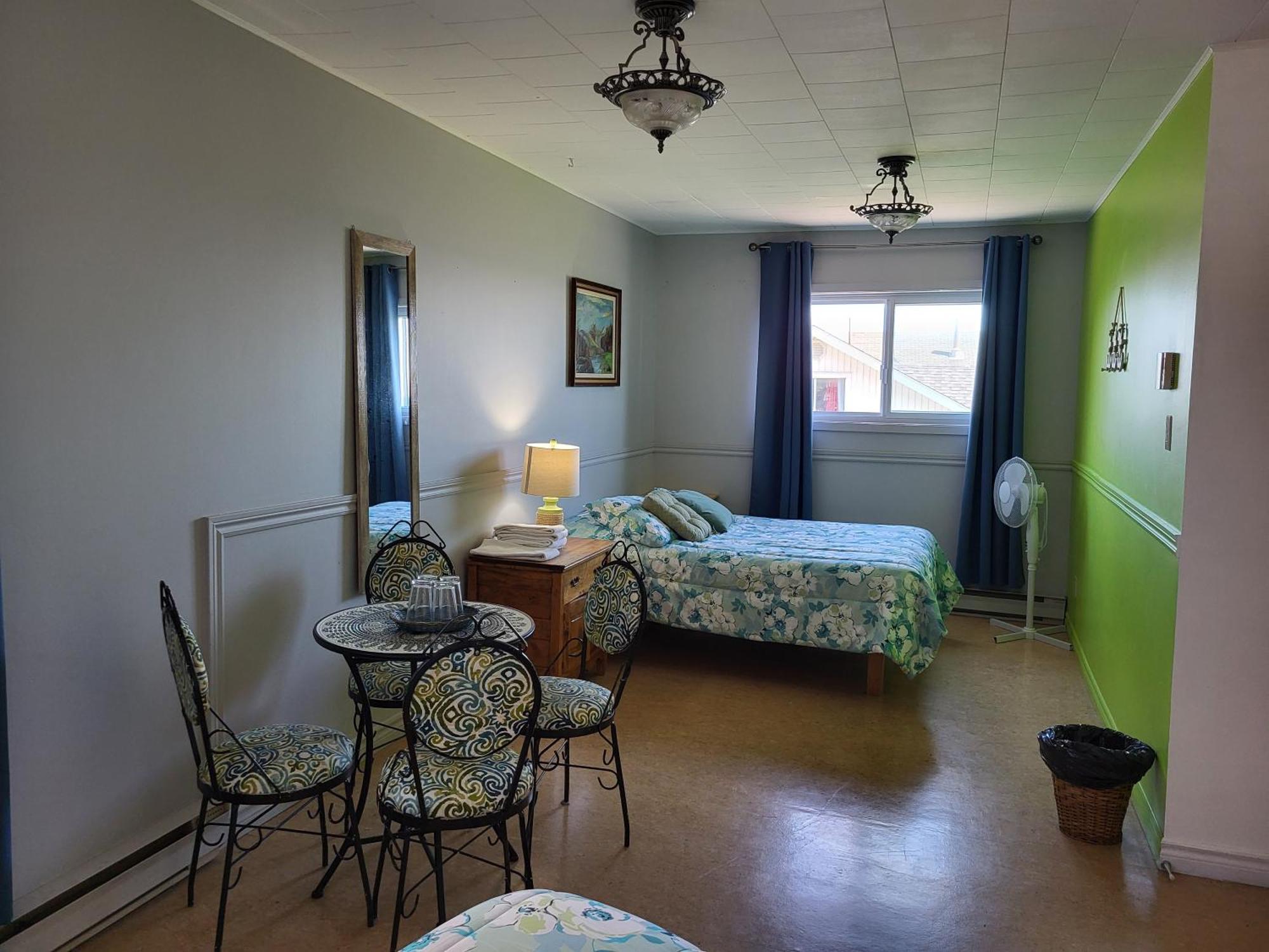 Auberge Soleil De Mer Bonaventure Buitenkant foto
